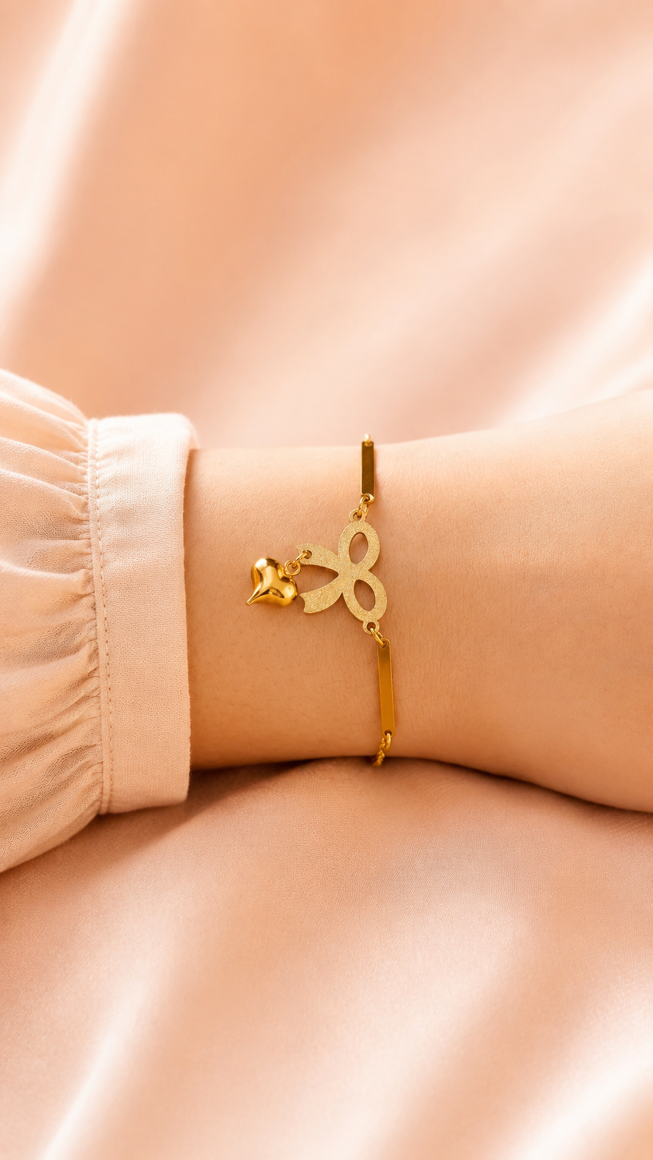 Korean Heart & Bow Charm Bracelet