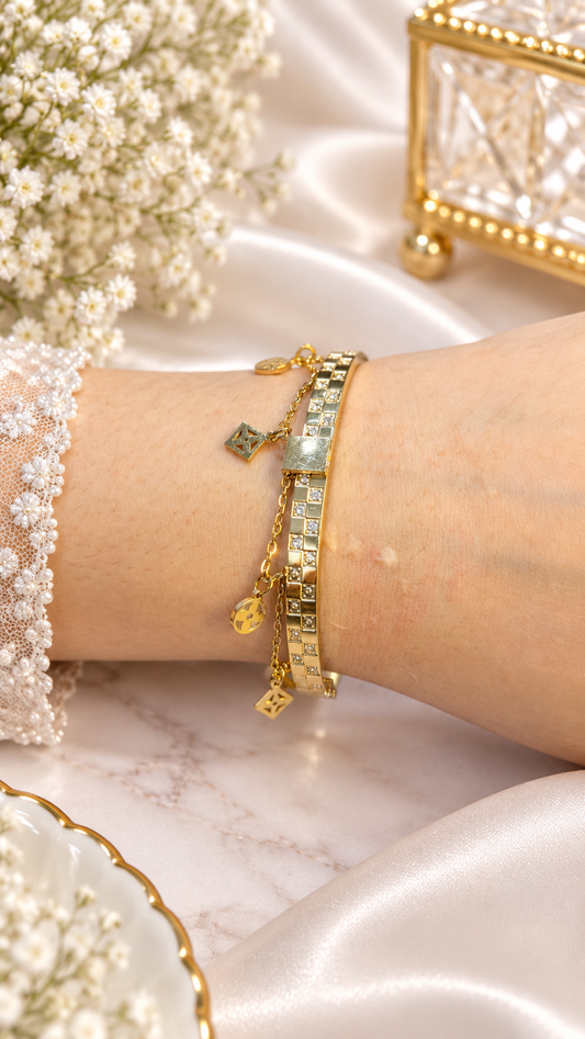 NA 045 Gold-Plated Charm Adjustable Bracelet